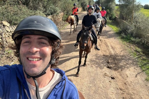 Alunos e professores da ADJ na ilha de Maiorca